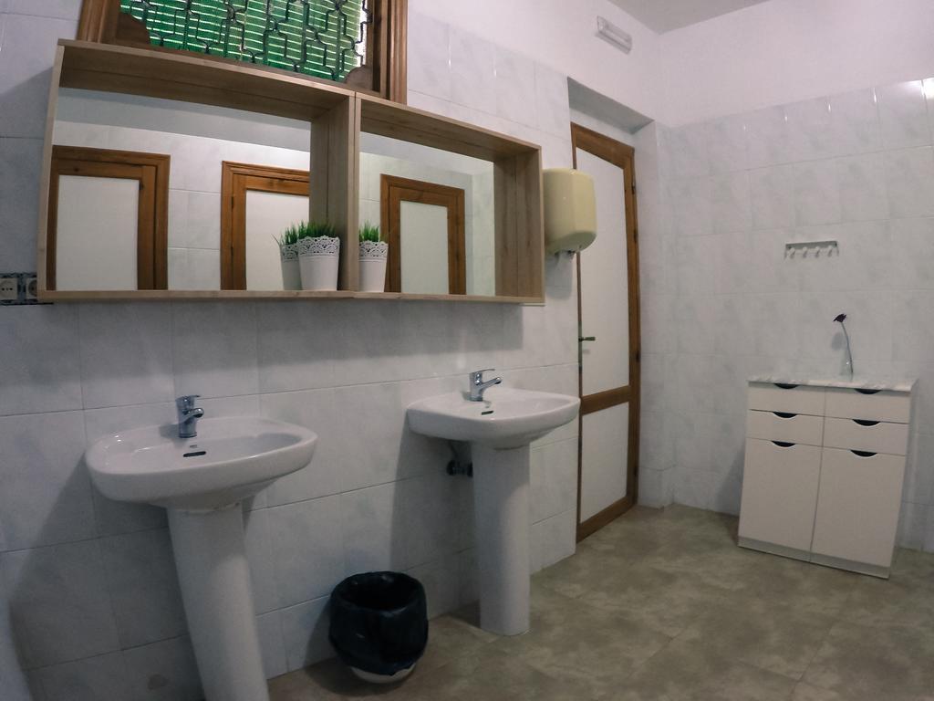 Centro De Ocio Alua Casa Rural Iznajar Lago De Andalucia Exterior foto